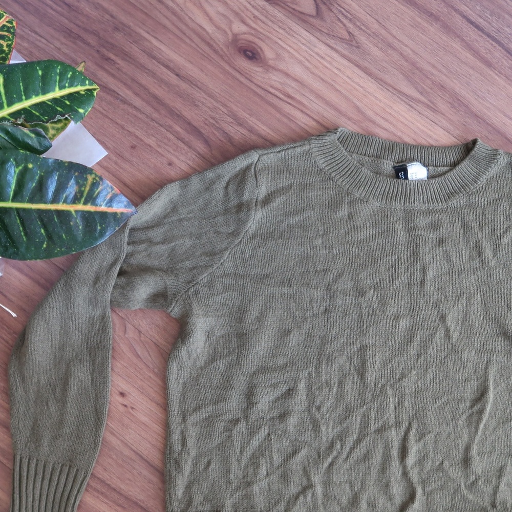H&M Green Sweater